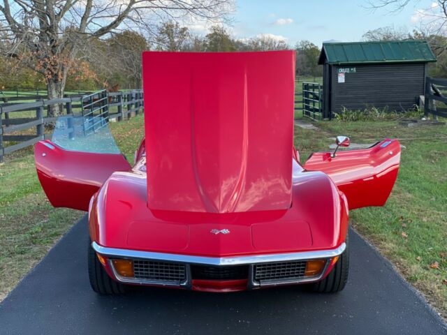 Chevrolet Corvette 1972 image number 14