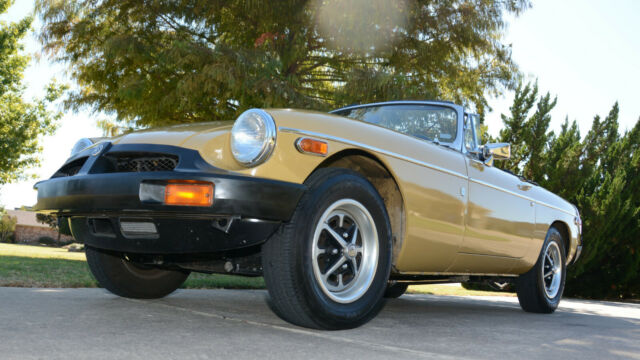 MG MGB 1976 image number 0