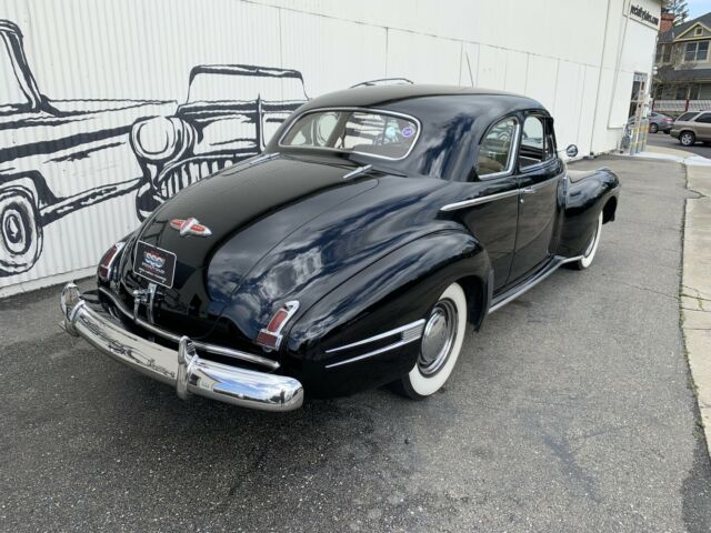 Buick 56S 1941 image number 12