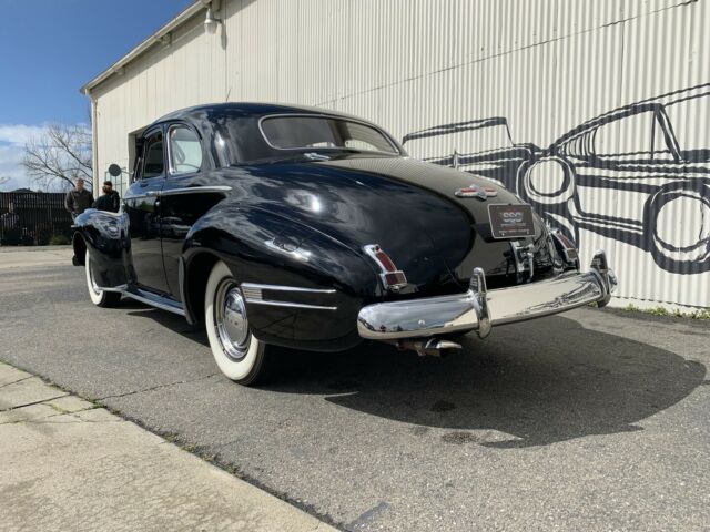 Buick 56S 1941 image number 28