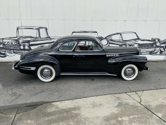 Buick 56S 1941 image number 38