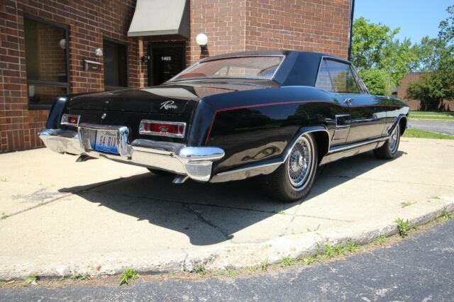 Buick Riviera 1964 image number 31