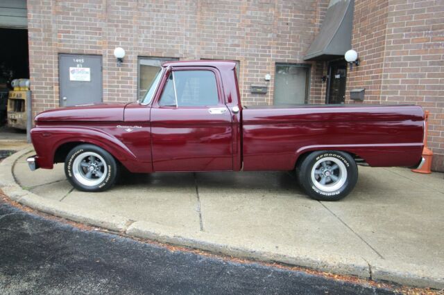 Ford F-100 1963 image number 2