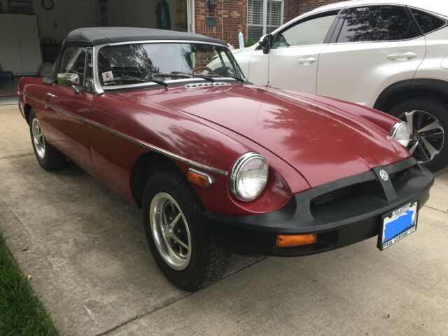 MG MGB 1979 image number 18