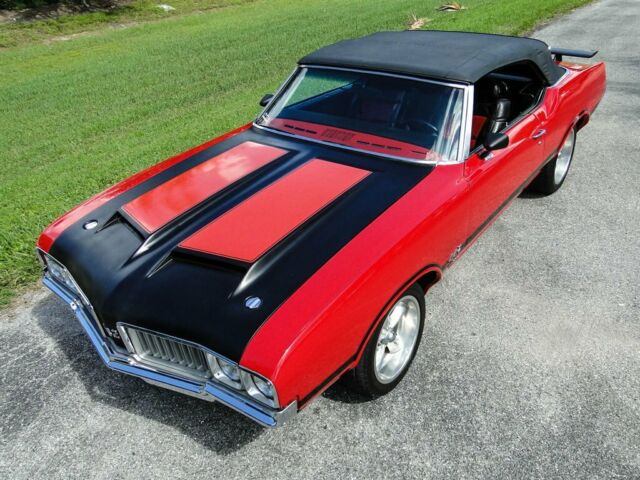 Oldsmobile Cutlass 1970 image number 13