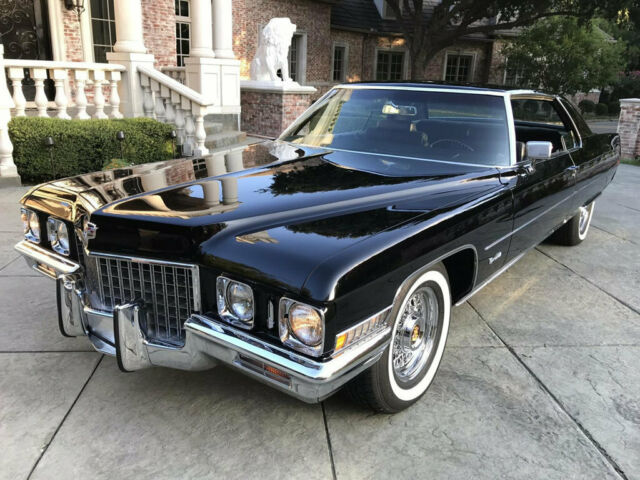 Cadillac DeVille 1971 image number 0