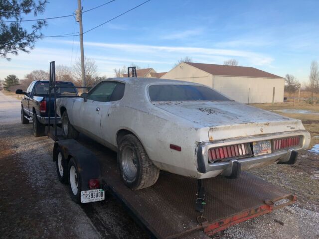 Dodge Charger 1973 image number 25