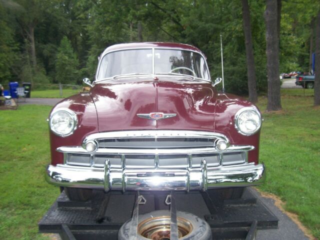 Chevrolet STYLELINE 1949 image number 28