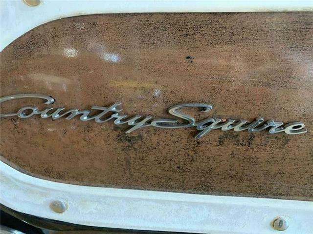 Ford Country Squire Wagon 1964 image number 31