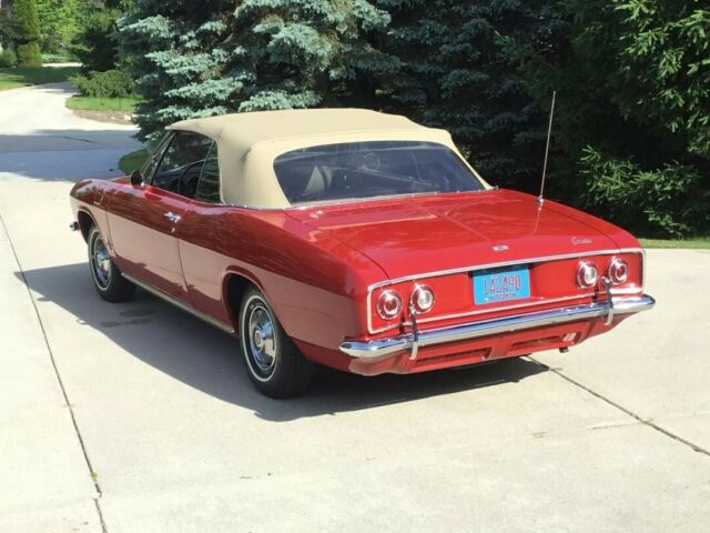 Chevrolet Corvair 1965 image number 2