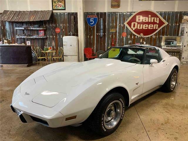 Chevrolet Corvette 1977 image number 26