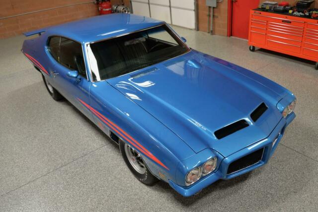 Pontiac GTO 1971 image number 2