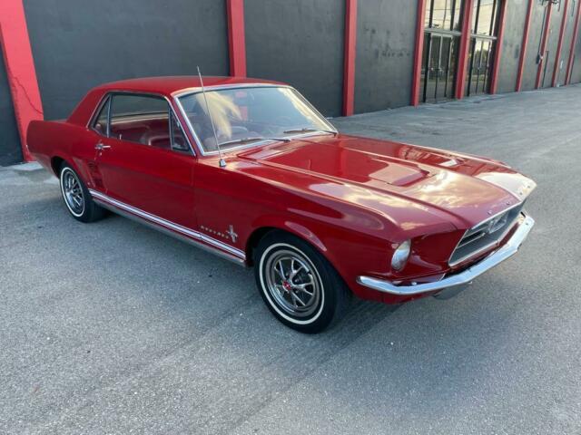 Ford Mustang 1967 image number 27