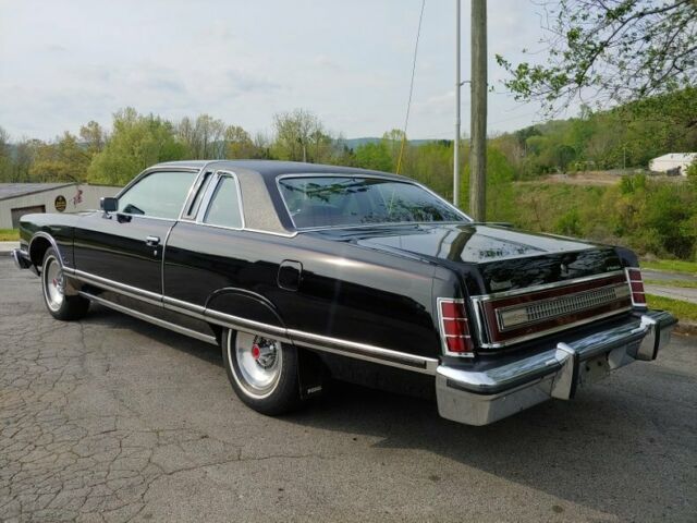 Ford LTD Landau 1978 image number 31