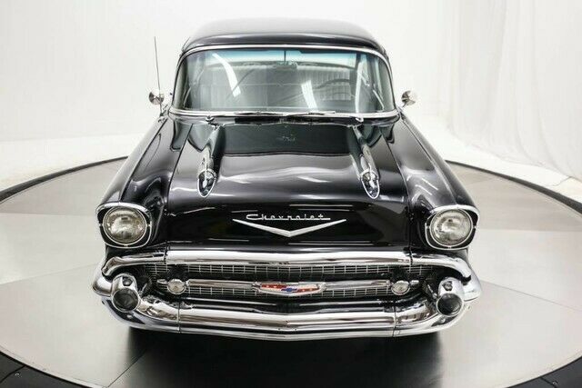 Chevrolet Bel Air/150/210 1957 image number 32