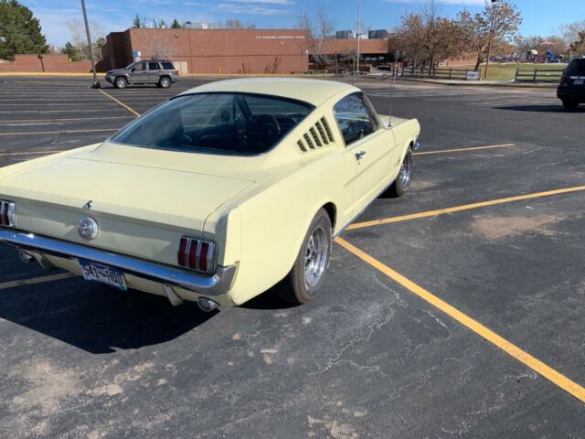 Ford Mustang 1966 image number 26