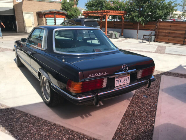 Mercedes-Benz SL-Class 1973 image number 2