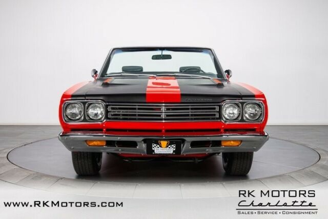 Plymouth Road Runner 1969 image number 20