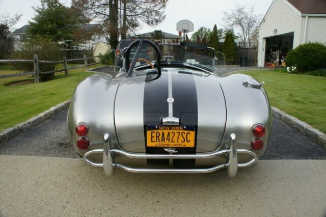 Shelby Cobra 1965 image number 3