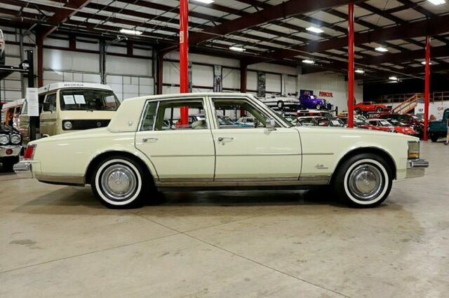 Cadillac Seville 1976 image number 1