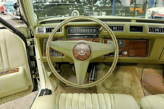 Cadillac Seville 1976 image number 11