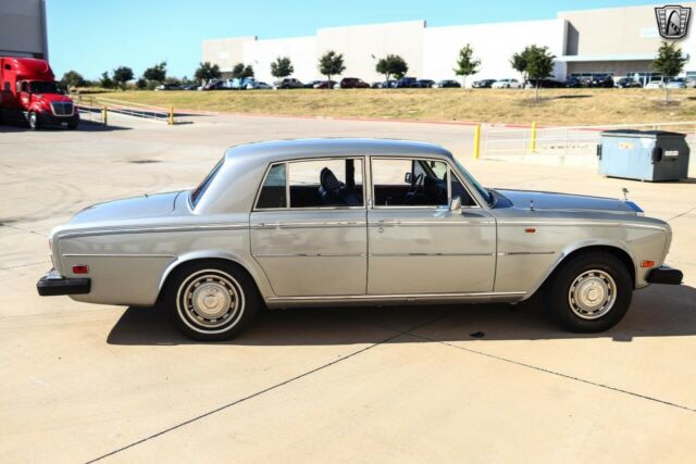 Rolls-Royce Silver Shadow 1978 image number 20