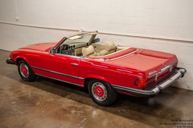 Mercedes-Benz SL-Class 1974 image number 5