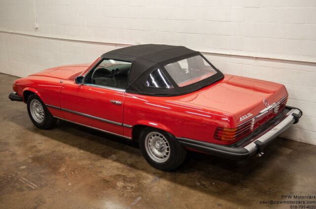 Mercedes-Benz SL-Class 1974 image number 11