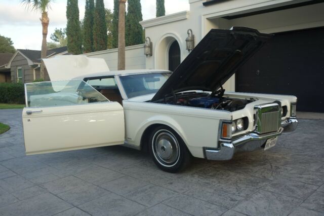 Lincoln Continental 1970 image number 30