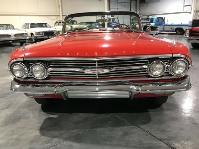 Chevrolet Impala 1960 image number 2