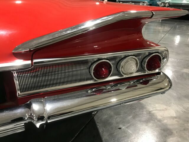 Chevrolet Impala 1960 image number 31