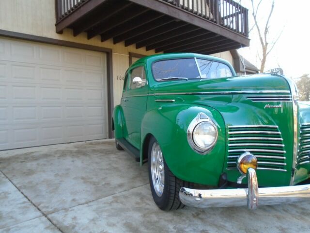 Plymouth Deluxe 1940 image number 28