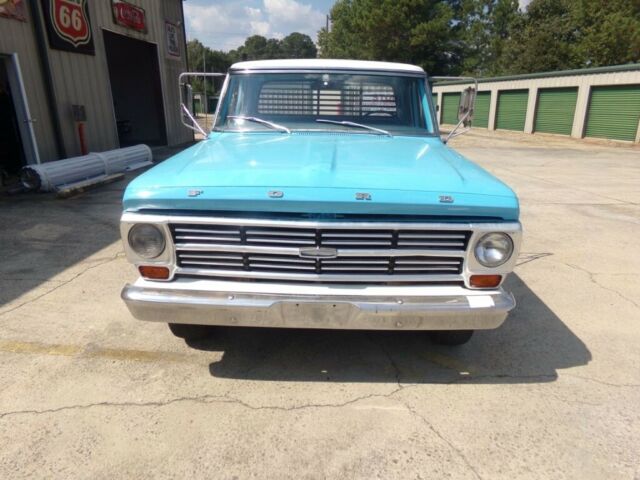 Ford F-250 1968 image number 30