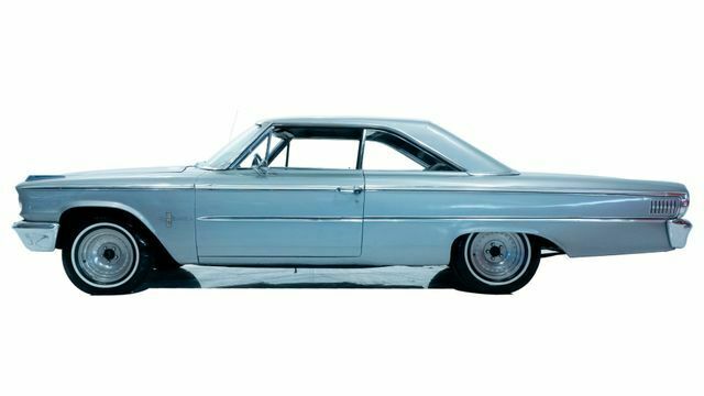 Ford Galaxie 1963 image number 12