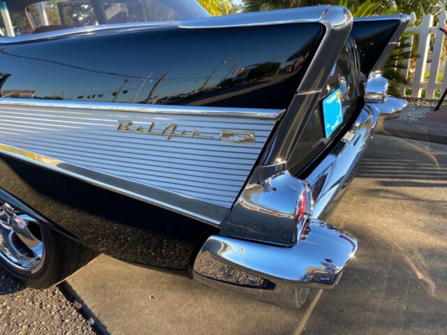 Chevrolet Bel Air/150/210 1957 image number 12