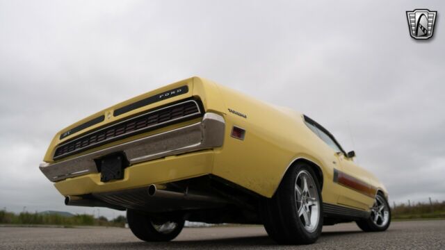 Ford Torino 1970 image number 17