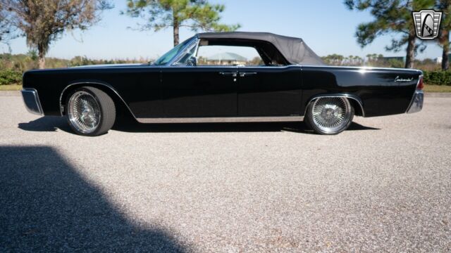 Lincoln Continental 1963 image number 27