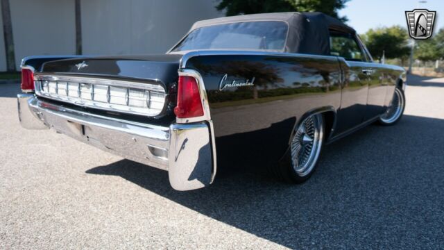 Lincoln Continental 1963 image number 42