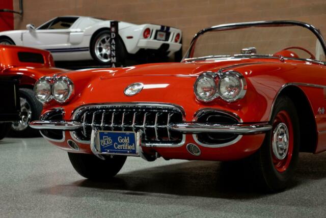 Chevrolet Corvette 1960 image number 12