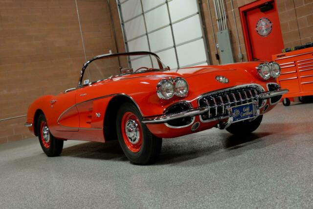 Chevrolet Corvette 1960 image number 29