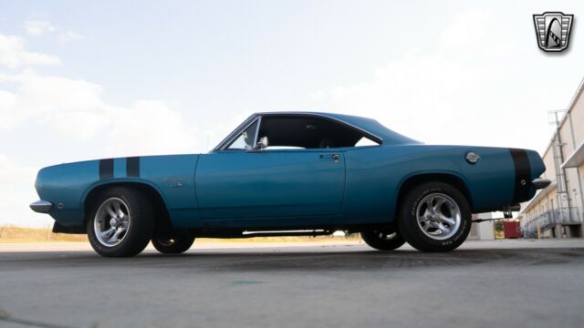 Plymouth Barracuda 1968 image number 2