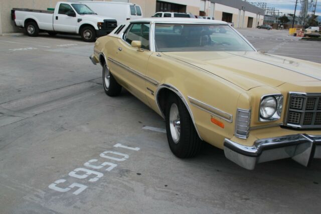 Ford Gran Torino 1974 image number 1