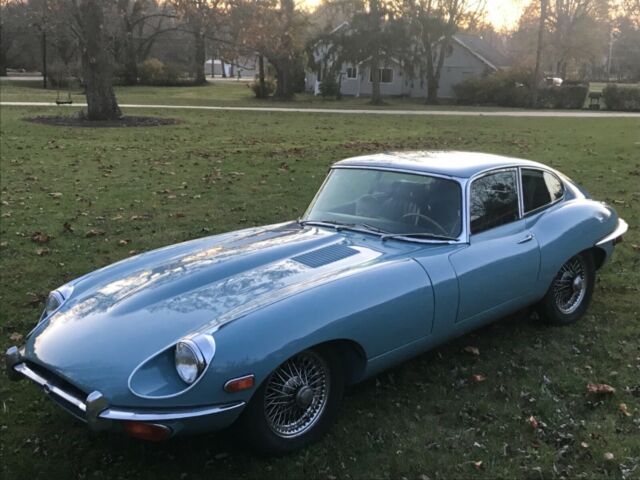 Jaguar E-Type 1969 image number 23