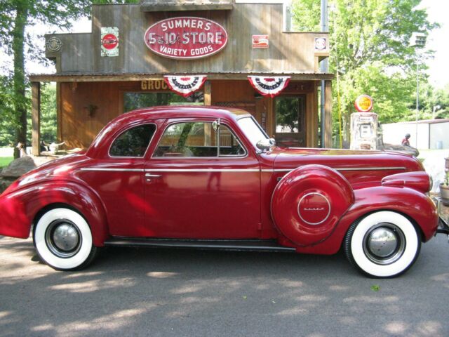 Buick Century 1939 image number 1