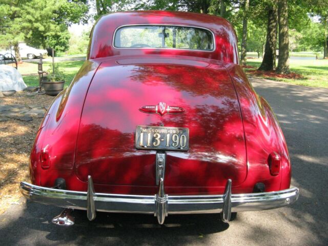 Buick Century 1939 image number 2