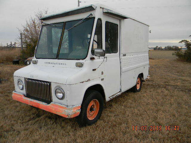 International Harvester metro m1100 1959 image number 0