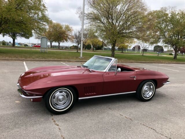 Chevrolet Corvette 1967 image number 0