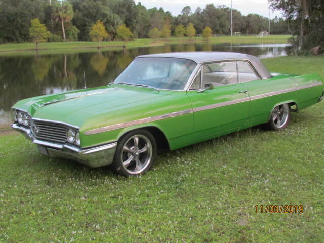 Buick LeSabre 1964 image number 0