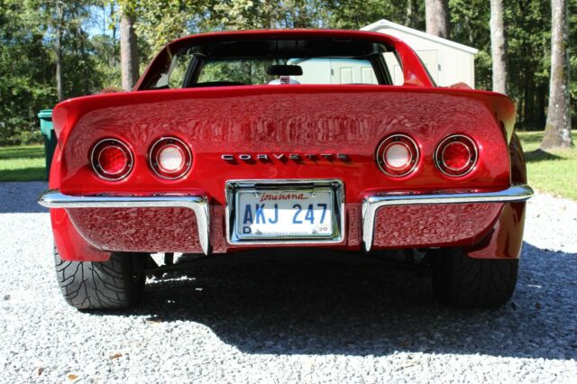 Chevrolet Corvette 1972 image number 2