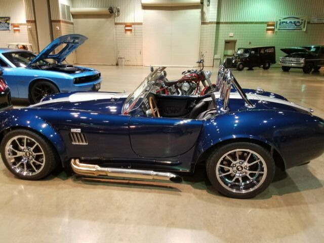 Shelby Cobra 1965 image number 2